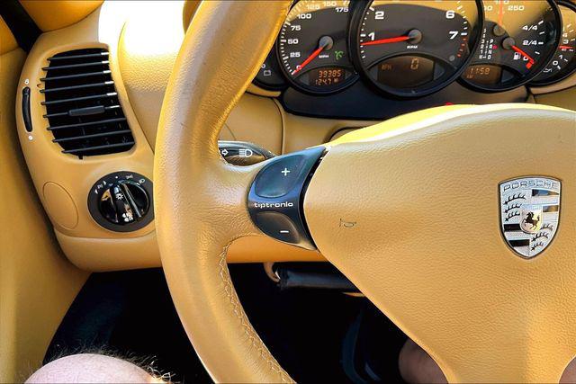 2000 Porsche 911 Carrera 4
