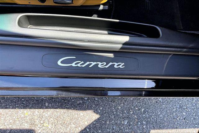2000 Porsche 911 Carrera 4