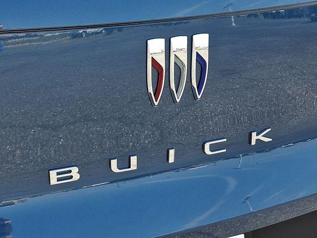 2026 Buick NV Preferred FWD