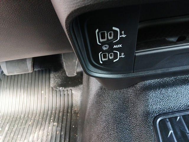 2026 Ram 3500 Tradesman/Big Horn