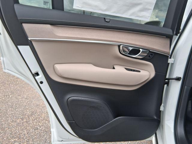 2026 Volvo XC90 Plug-In Hybrid Ultra, T8 AWD, Electric/Gasoline, Bright, 7 Seats