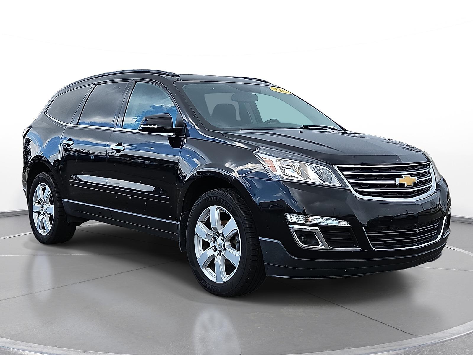 Mosaic Black Metallic 2017 Chevrolet Traverse 1LT FWD SUV / Crossover Front-Wheel Drive Automatic