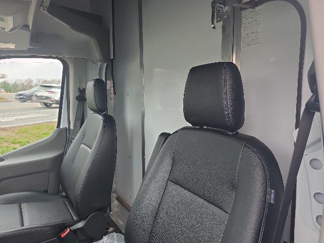 2026 Ford Transit Cutaway Base