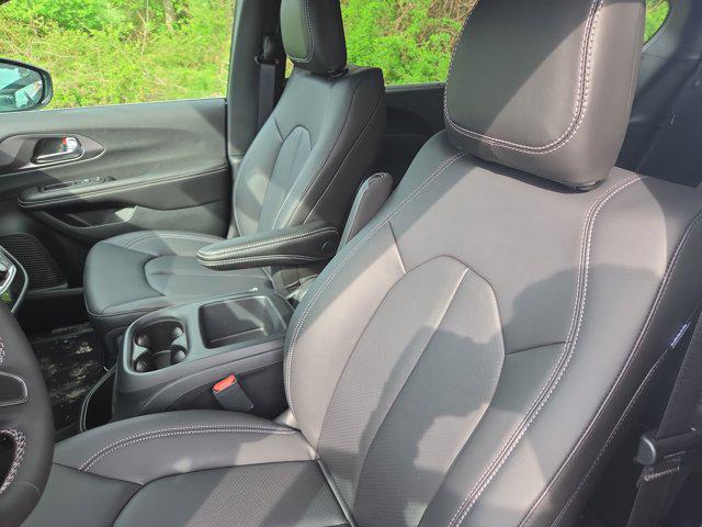 2026 Chrysler Pacifica PACIFICA SELECT AWD 2026 Chrysler Pacifica PACIFICA SELECT AWD