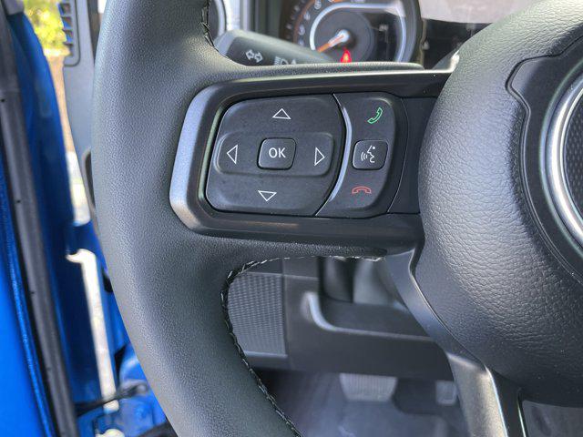 2025 Jeep Wrangler 4-Door Willys 4x4