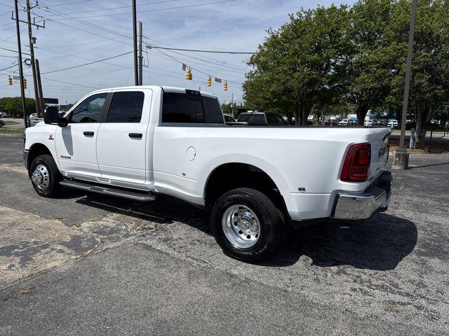 2025 Ram 3500 Big Horn Crew Cab 4x4 8' Box