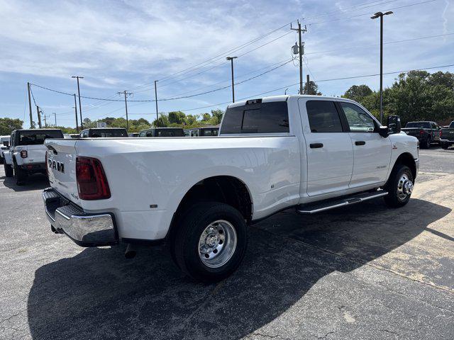 2025 Ram 3500 Big Horn Crew Cab 4x4 8' Box