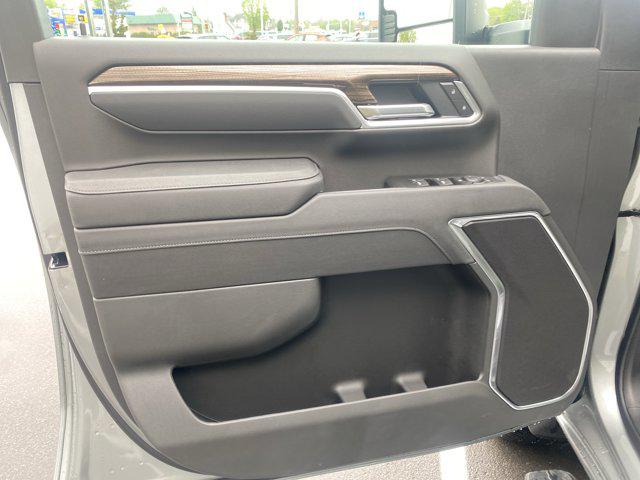 2026 Chevrolet Silverado 2500HD Crew Cab, Standard Bed, LT, 4WD