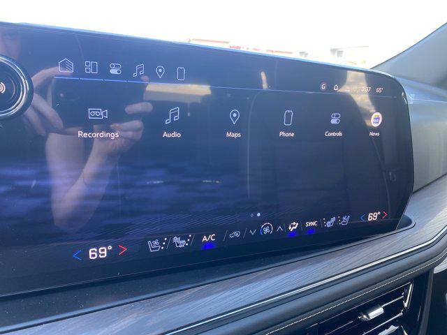 2026 Chevrolet Suburban Premier, 4WD