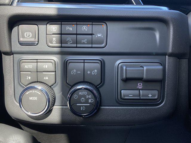 2026 Chevrolet Suburban Premier, 4WD
