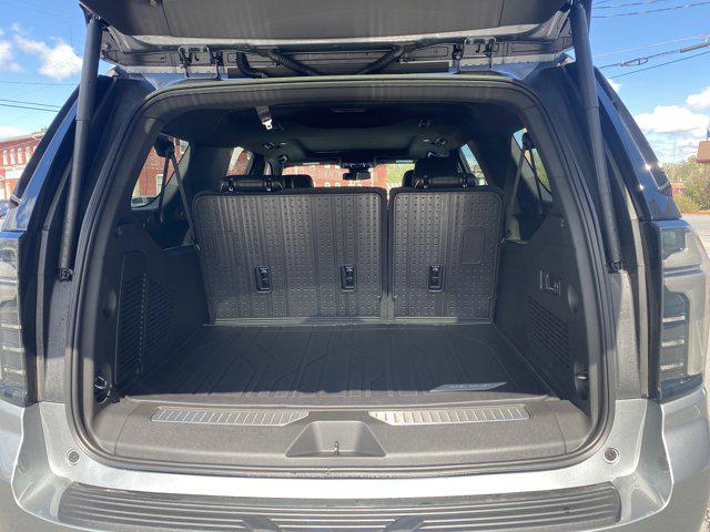 2026 Chevrolet Suburban Premier, 4WD