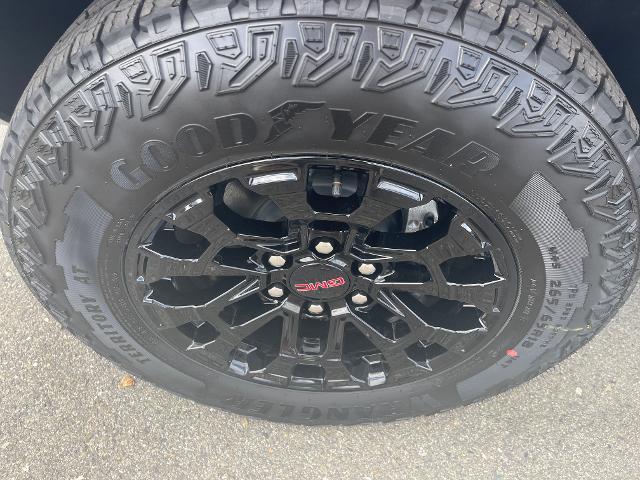 2026 GMC Canyon Elevation, 4WD
