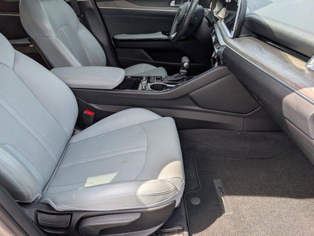 2023 Kia K5 EX