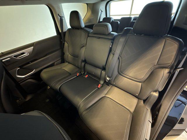 2026 INFINITI QX80 LUXE AWD