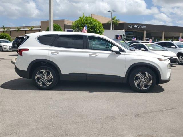 2023 Hyundai Santa Fe SE
