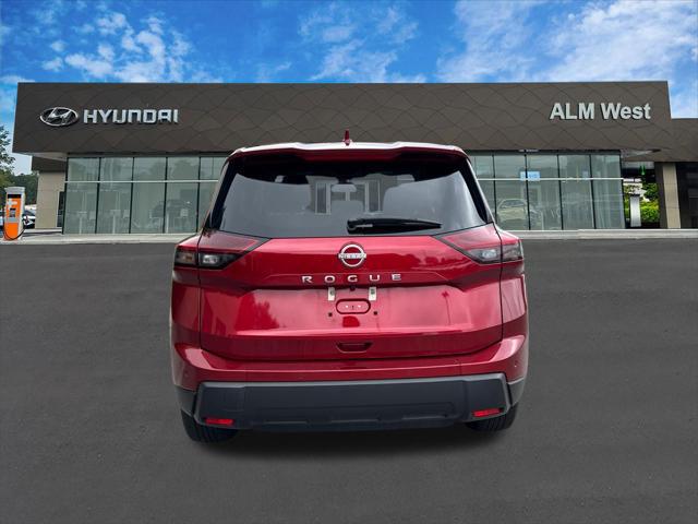 2025 Nissan Rogue SV FWD