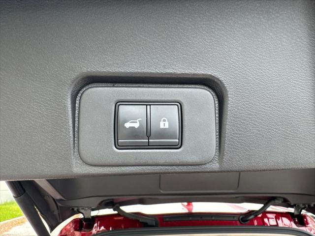 2025 Nissan Rogue SV FWD