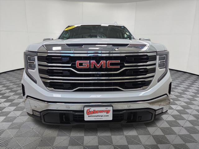 2022 GMC Sierra 1500 4WD Crew Cab Short Box SLT