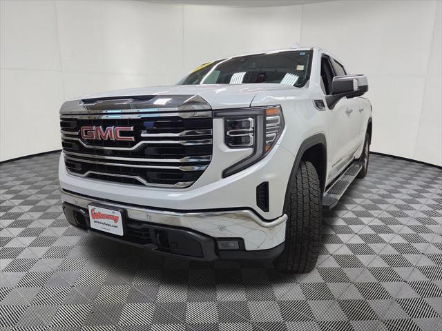 2022 GMC Sierra 1500 4WD Crew Cab Short Box SLT