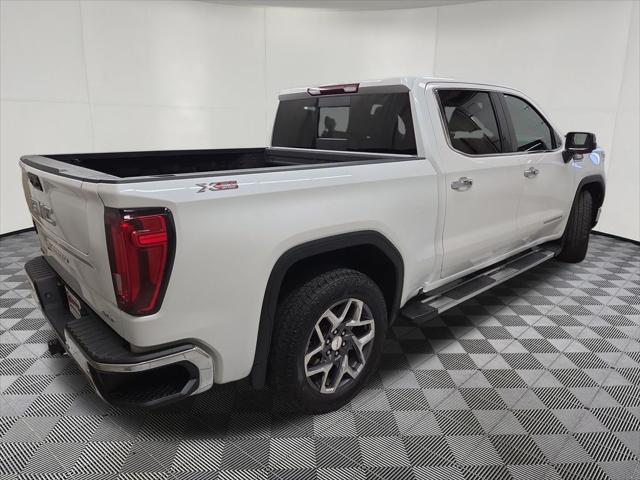 2022 GMC Sierra 1500 4WD Crew Cab Short Box SLT