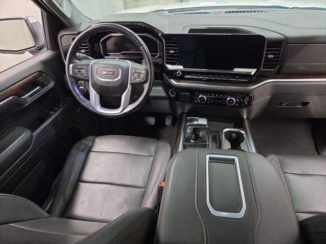 2022 GMC Sierra 1500 4WD Crew Cab Short Box SLT