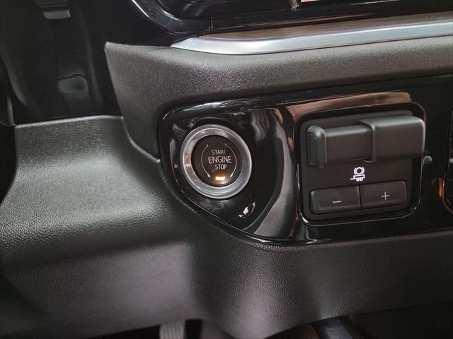2022 GMC Sierra 1500 4WD Crew Cab Short Box SLT