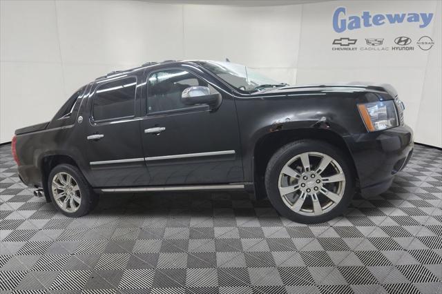 2013 Chevrolet Avalanche LTZ for sale in FARGO, ND