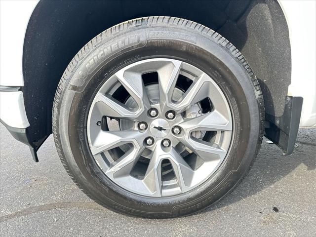2020 Chevrolet Silverado 1500 4WD Double Cab Standard Bed RST