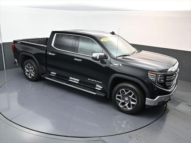 2022 GMC Sierra 1500 4WD Crew Cab Short Box SLT
