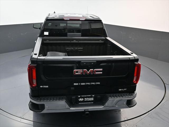 2022 GMC Sierra 1500 4WD Crew Cab Short Box SLT