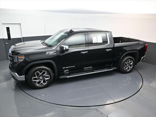 2022 GMC Sierra 1500 4WD Crew Cab Short Box SLT