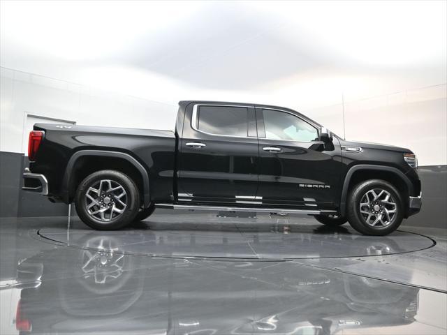 2022 GMC Sierra 1500 4WD Crew Cab Short Box SLT