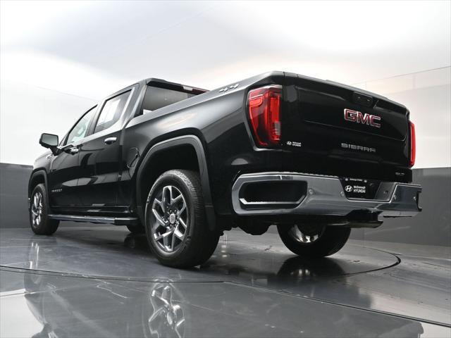 2022 GMC Sierra 1500 4WD Crew Cab Short Box SLT