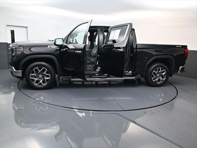 2022 GMC Sierra 1500 4WD Crew Cab Short Box SLT