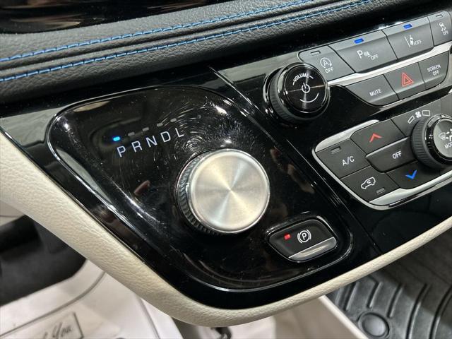 2021 Chrysler Pacifica Touring L AWD