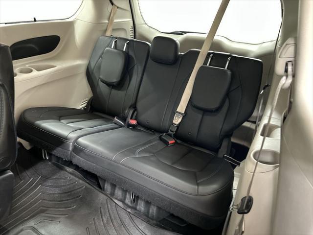 2021 Chrysler Pacifica Touring L AWD
