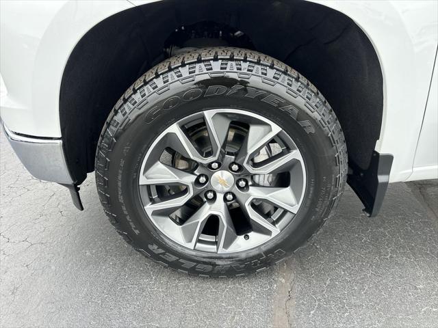2023 Chevrolet Silverado 1500 4WD Crew Cab Short Bed LT with 2FL