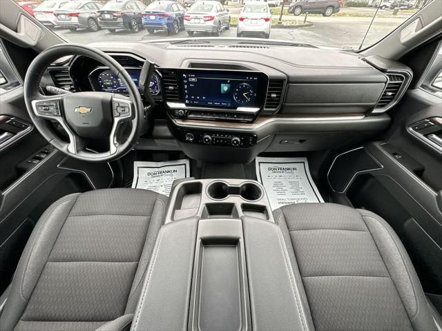 2023 Chevrolet Silverado 1500 4WD Crew Cab Short Bed LT with 2FL