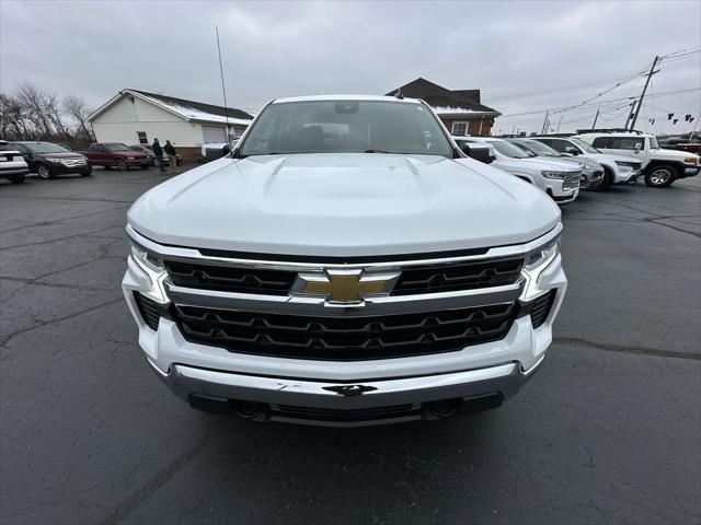 2023 Chevrolet Silverado 1500 4WD Crew Cab Short Bed LT with 2FL