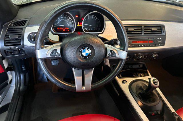 2005 BMW Z4 3.0i