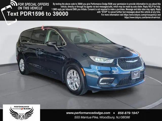 2024 Chrysler Pacifica Touring L for sale in Woodbury, NJ