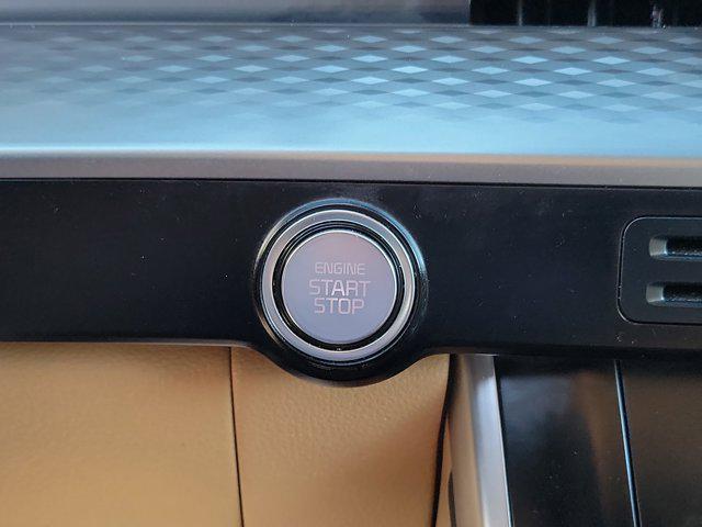 2024 Kia Carnival MPV LX Seat Package