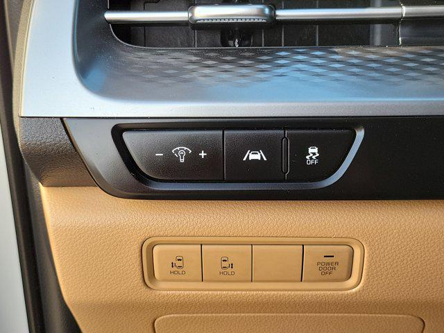 2024 Kia Carnival MPV LX Seat Package