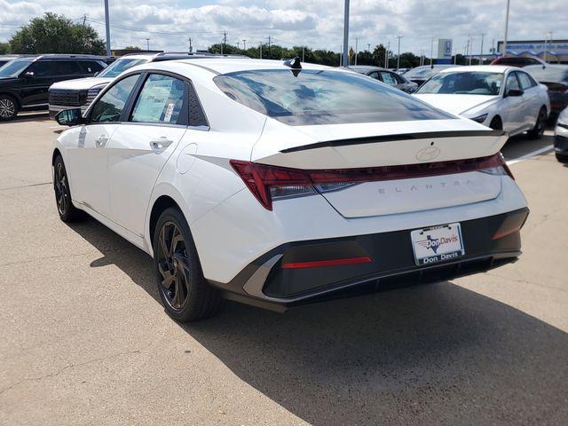 2026 Hyundai Elantra SEL Sport Premium
