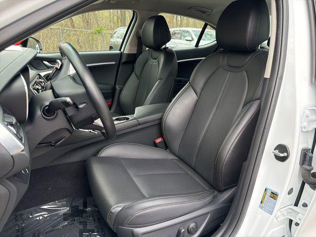 2020 Genesis G70 2.0T AWD