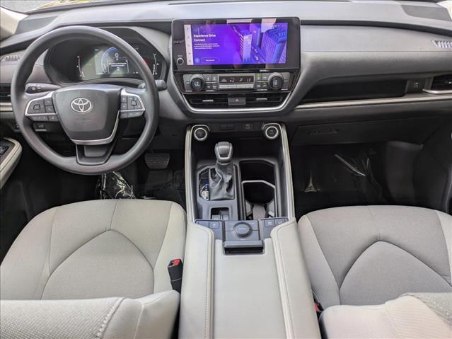 2025 Toyota Grand Highlander Hybrid LE