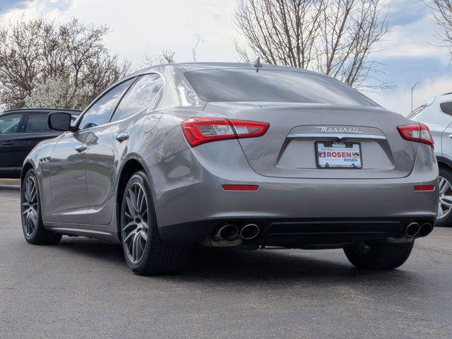 2016 Maserati Ghibli Base