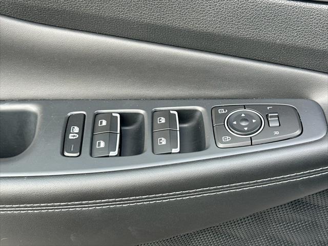 2023 Hyundai Santa Fe Hybrid SEL Premium