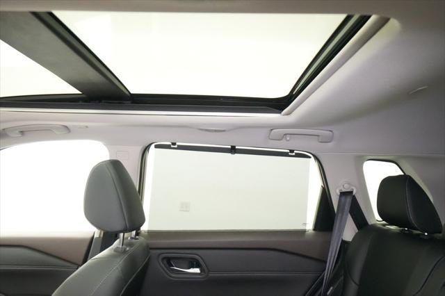 2023 Nissan Rogue SL Intelligent AWD