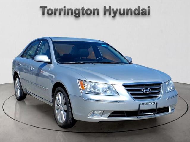 2009 Hyundai Sonata Limited for sale in TORRINGTON, CT